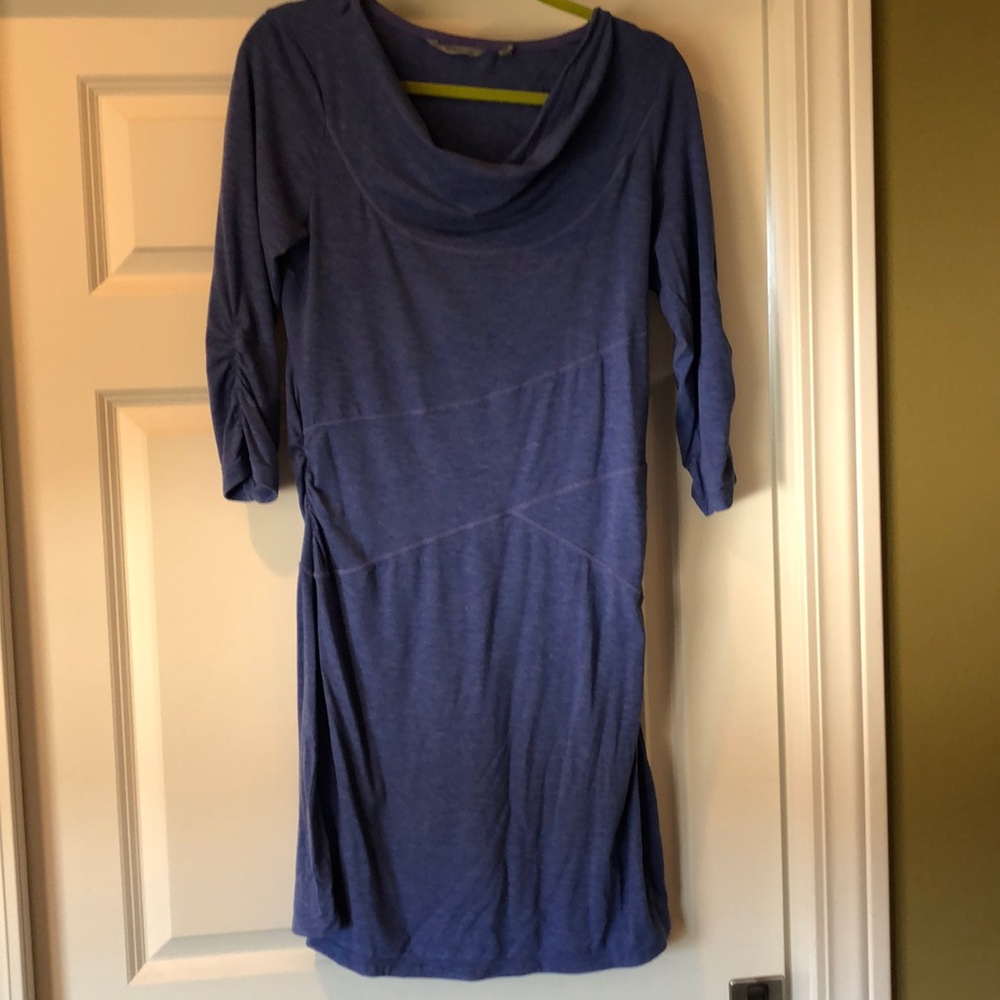 Athleta dress